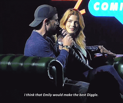 10---emily-the-best-diggle.gif