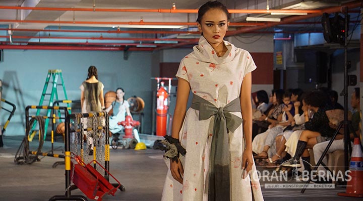 Parade Fesyen Kembang Setaman Royal Ambarrukmo 