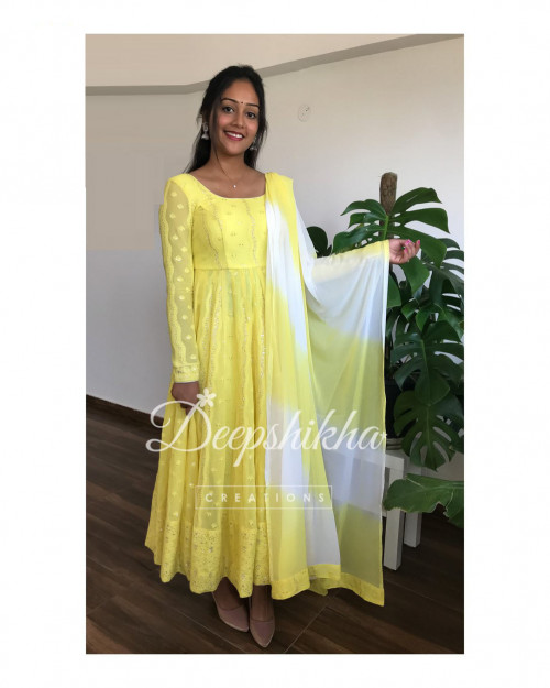 Wide range of designer collection Indian Desi Handmade Anarkali lehanga. Festive wear Dupatta indian festivals traditional outfits Indian weddings indian clothing for women.