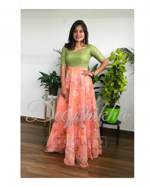 Wide range of designer collection Indian Desi Handmade Anarkali lehanga. Festive wear Dupatta indian festivals traditional outfits Indian weddings indian clothing for women.