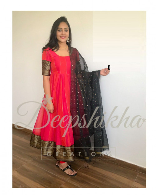 Wide range of designer collection Indian Desi Handmade Anarkali lehanga. Festive wear Dupatta indian festivals traditional outfits Indian weddings indian clothing for women.