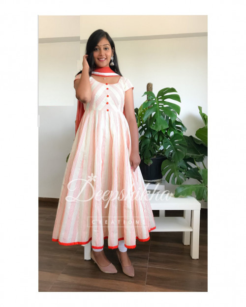 Wide range of designer collection Indian Desi Handmade Anarkali lehanga. Festive wear Dupatta indian festivals traditional outfits Indian weddings indian clothing for women.