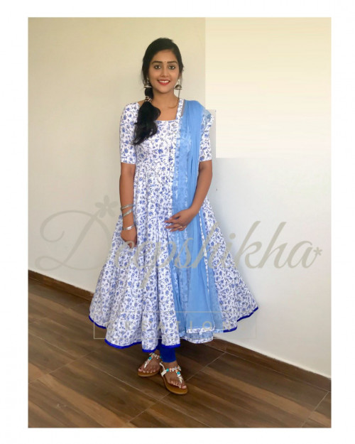 Wide range of designer collection Indian Desi Handmade Anarkali lehanga. Festive wear Dupatta indian festivals traditional outfits Indian weddings indian clothing for women.