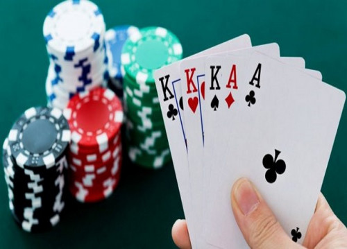 81.-Cari-Info-Poker-Terbaru-Inilah-Hal-Penting-Dalam-Judi-Poker-1024x683-e1563457156383-675x360.jpg