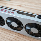 AMD-Radeon-VII-OverCluster-Placa-Entera