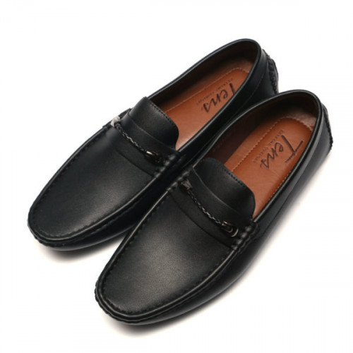 Visit Our Website:
https://tensshoes.com/product/admirable-black/

Tens Shoes Loafers give the smart look without much effort and hassle since they are always in trend. Search for Loafers Online at Tens Shoes, and you will find a wide variety of loafers for men in different styles. Tens Shoes offers Admirable Loafers for Men in Pakistan