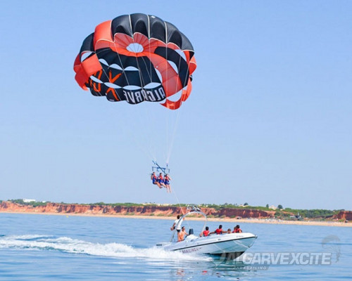 Algarve-Parasailing66b465223251fc9b.jpg