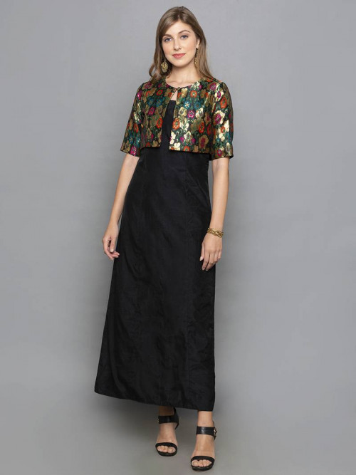 Amazed people around you with your black kurti style. It's the perfect time get your wardrobe updated with the latest trends in black kurtis. Shop latest styles and variations at your budget price.
Visit Mirraw: https://www.mirraw.com/women/clothing/kurtas-and-kurtis/black-kurtis