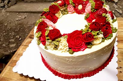 Bake-N-Flake-40-off-on-8-x-4-Floral-Cake-410-c.jpg