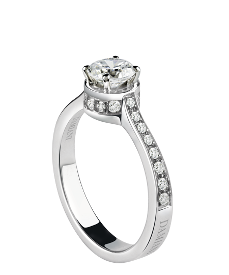Belle-Epoque--White-Gold-Solitaire-Ring.png