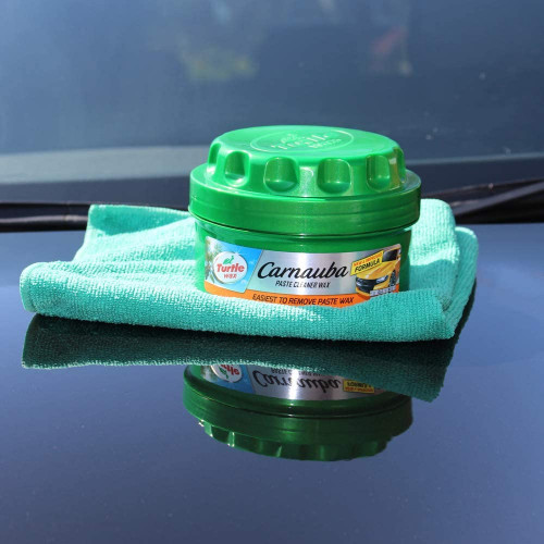 CARNAUBAPLASTICCLEANERWAX2.jpg