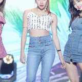 Chaeyoung-1545f54d4af83deed