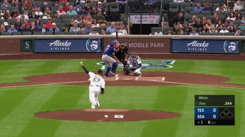 Choo-leadoff-solo-HR-at-SEA-7-23-2019.gif