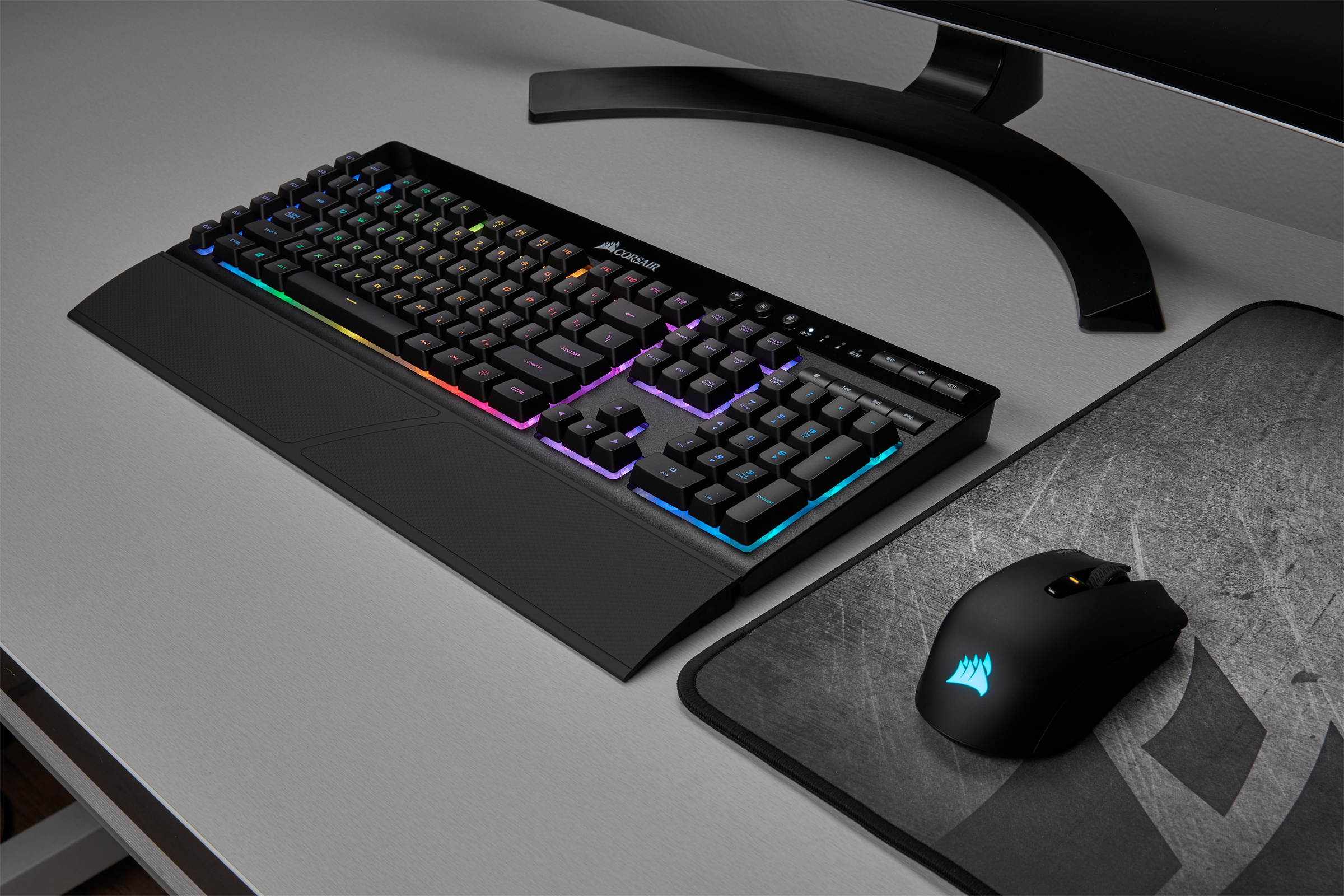 Игровые клавиатуры corsair. Corsair k100 RGB. Corsair Gaming.