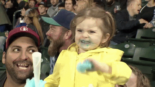 Cotton-candy-girl-Seattle-9-7-2016.gif