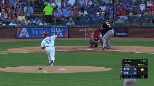 D-Santana-sliding-CF-catch-vs-CWS-6-21-2019.gif