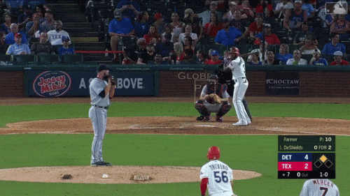 Delino-RBI-double-vs-DET-8-3-2019.gif