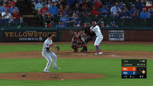 Delino-RBI-triple-vs-BALT-6-6-2019.gif