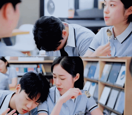 EP06---Crash-Course-in-Romance-3.gif