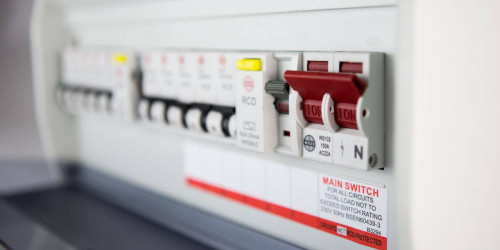 Electrical-Testing-Certificates-and-electrical-installation-condition-reports-EICR-in-London-and-Essex_compressed.jpg