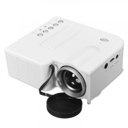 Entertainment projector with LCD image white