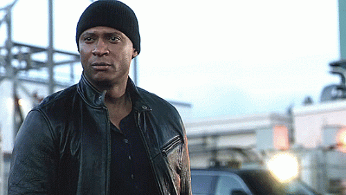 F215-15---diggle-sees-you.gif