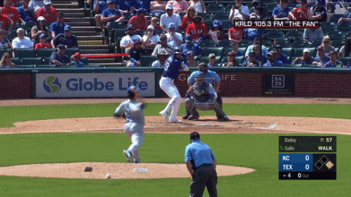 Gallo-2-run-HR-17-vs-KC-6-1-2019.gif