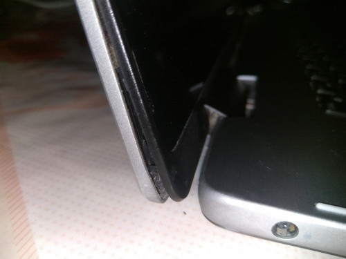 Dell Inspiron 7000 7579 hinge issue