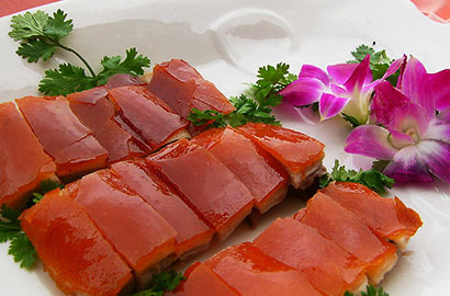 Lucky-Rainbow-Seafood-Restaurant-GC-Food--Drinks-410-C.jpg