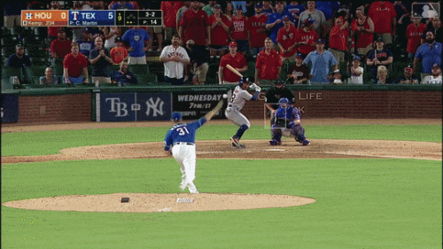 Martin-save-Elvis-barehand-vs-HOU-7-11-2019.gif