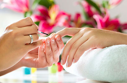 Nailhub-Beauty-Lounge-Foot-Spa--Foot-Reflex--Manicure--Pedicure-410-b.jpg