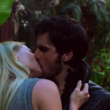 Once_Upon_a_Time_Watch_Hook_and_Emma_KISSTHEMGOODBYE_334