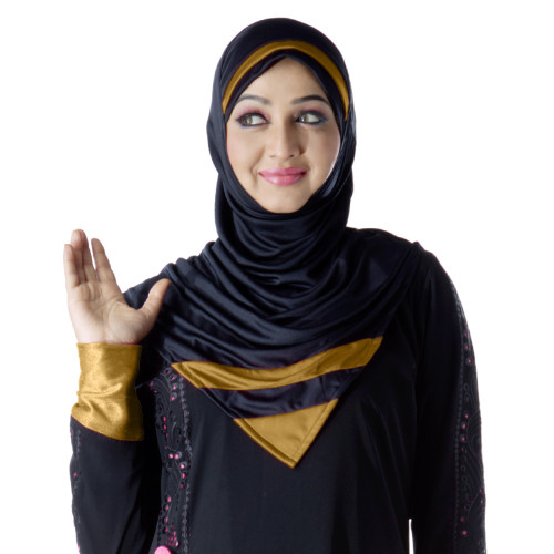 Checkout Patchwork Hijab for Islamic Women in different colors at discounted prices from Mirraw Online Store. https://bit.ly/2WwPGFP