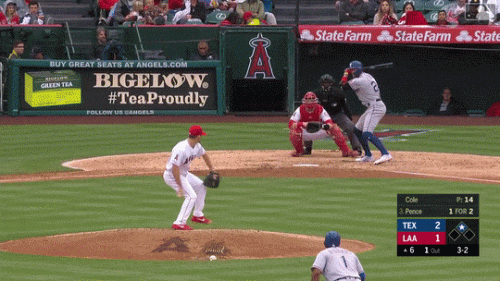 Pence-broken-bat-RBI-double-at-LAA-5-26-2019.gif