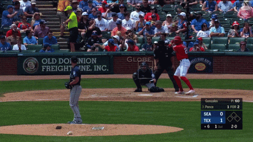 Pence-solo-HR-vs-SEA-5-22-2019.gif