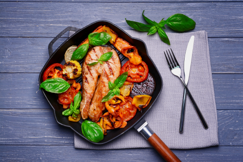 Do you have an upcoming surgery scheduled? Are you wondering if there is a post-surgery meal you can take that is full of nutrients for recovery?


#Post_surgery_meals
Visit Us :  http://www.rejuven.sg/