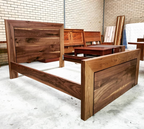 Queen size "American Black Walnut" bed done. How good does this timber look! Love the 'Matt' finish and the brief was to include white satriations (sapwood) in the inner panels which we have done.