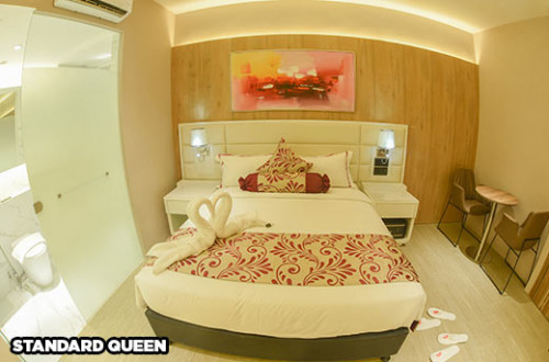 Red-Hotel-Overnight-Standard-Queen-Room-Accommodation-for-2-wB-D-520-d.jpg