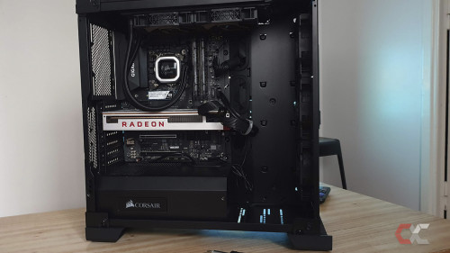 Review Corsair Crystal 570X OverCluster Lateral
