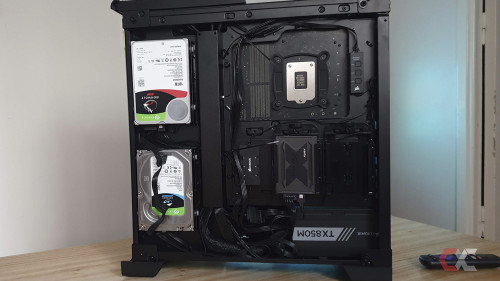 Review Corsair Crystal 570X OverCluster Parte Trasera 4