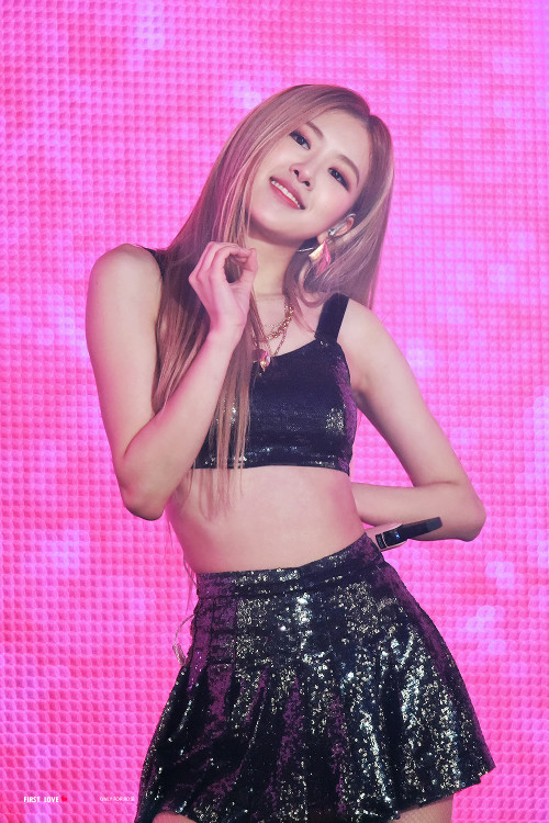 Rose' (Black Pink)