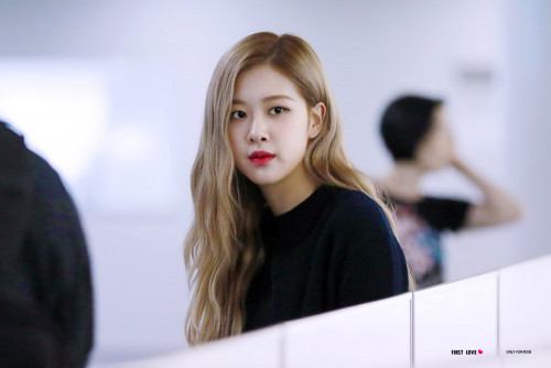 Rose' (Black Pink)