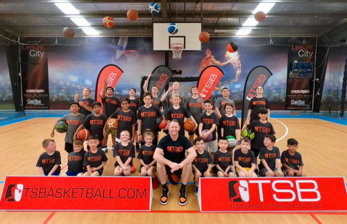 Our September school holiday basketball camp #4 today in Epping was awesome. Lots of basketball improvement and development. Fantastic work kids, see you tomorrow?
https://tsbasketball.com/programs/schoolholidaybasketballcamps/