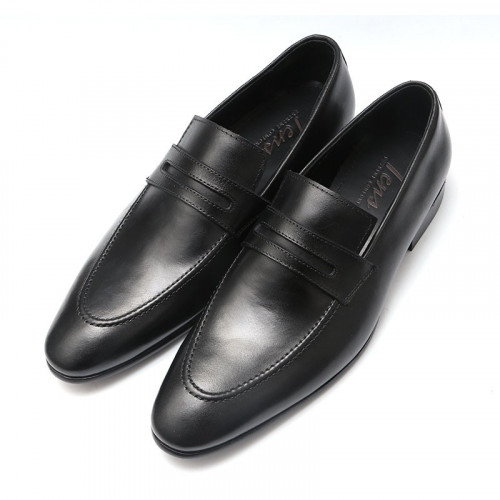 Visit Our Website:
https://tensshoes.com/product/smart-tan-black/

Our exclusive footwear is completely made of leather but at the same time they are super light and resistant. Which can be elegantly wore for practical needs. We use premium quality leather for elegance, softness and breathability. Our premium shoes are worth the price as they boast high level of wearing comfort and are significantly long lasting.