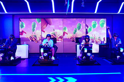 VR-Zone-at-City-of-Dreams-Manila---P325P580-2-410-a.jpg