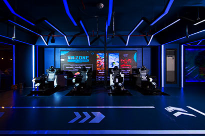 VR-Zone-at-City-of-Dreams-Manila---P325P580-410-a.jpg