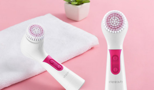 Waterproof 4 in 1 Facial Cleansing Pink Spin Brush for Gentle Exfoliation and Deep Scrubbing (2)