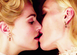 tumblr omoc81ypDQ1s83ac8o8 r1 250