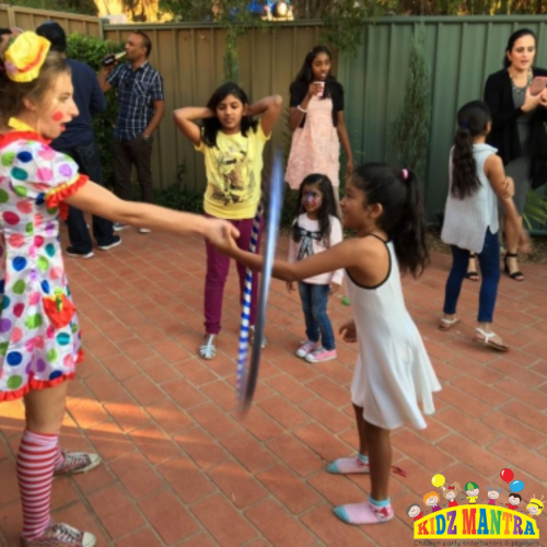 With a team of the best and the most qualified professionals at our disposal,Kidz Mantra ought to be the most sought-after name in the fraternity of children’s party entertainers in Sydney. 

Visit us - https://www.kidzmantra.com.au/