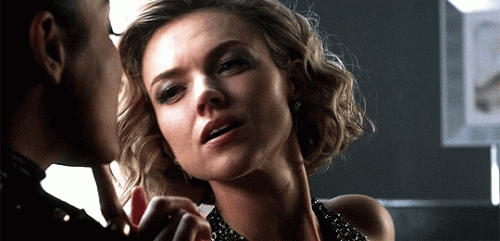 Tabitha and Barbara 3x13kiss